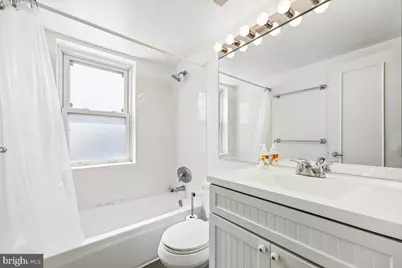 1727 R Street NW #201, Washington, DC 20009 - Photo 30