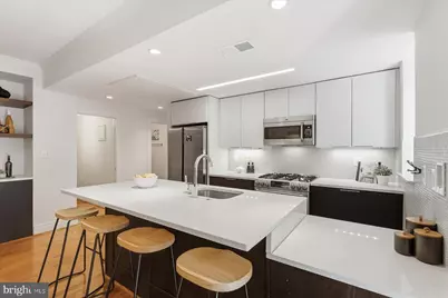 1811 Wyoming Avenue NW #22, Washington, DC 20009 - Photo 6