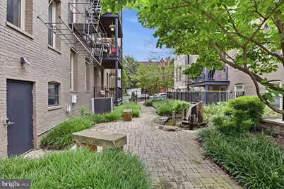 1811 Wyoming Avenue NW #22, Washington, DC 20009 - Photo 28