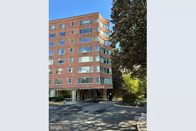 4200 Cathedral Avenue NW #819, Washington, DC 20016 - Photo 2