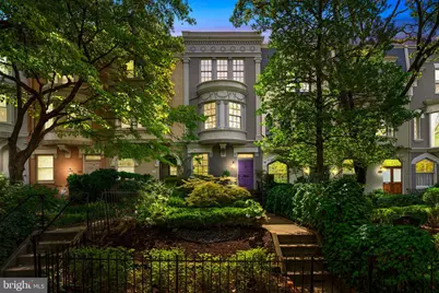 131 North Carolina Avenue SE, Washington, DC 20003 - Photo 2