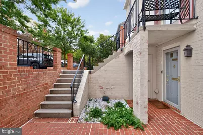 1636 Beekman Place NW #D, Washington, DC 20009 - Photo 2