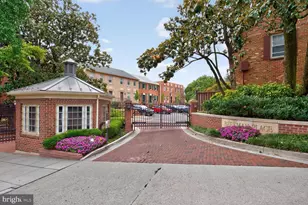 1636 Beekman Pl NW, Washington, DC 20009 - Photo 26