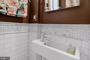 152 13th St SE, Washington, DC 20003 - Photo 28