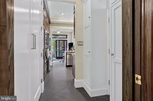152 13th St SE, Washington, DC 20003 - Photo 26
