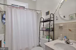 152 13th St SE, Washington, DC 20003 - Photo 48