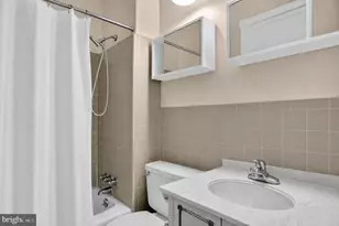 152 13th St SE, Washington, DC 20003 - Photo 64