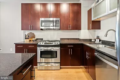 929 Florida Avenue NW #8002, Washington, DC 20001 - Photo 14