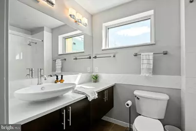 929 Florida Avenue NW #8002, Washington, DC 20001 - Photo 32