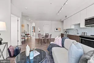 911 2nd St NE, Washington, DC 20001 - Photo 2