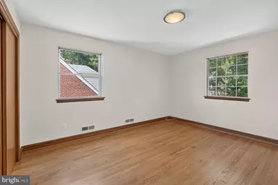 5620 Macarthur Boulevard NW, Washington, DC 20016 - Photo 18