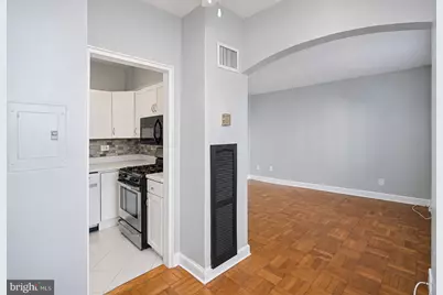 2515 K Street NW #312, Washington, DC 20037 - Photo 8