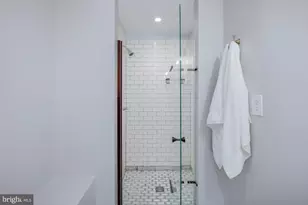 2001 Gales St NE, Washington, DC 20002 - Photo 18