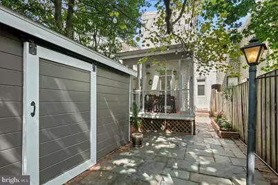 909 G Street SE, Washington, DC 20003 - Photo 42