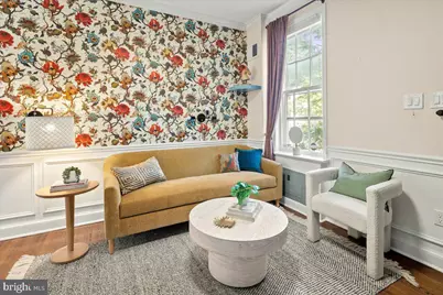 909 G Street SE, Washington, DC 20003 - Photo 8