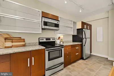 3901 Cathedral Avenue NW #220, Washington, DC 20016 - Photo 4