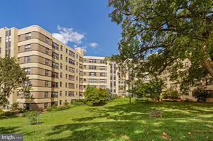3901 Cathedral Ave NW, Washington, DC 20016 - Photo 16