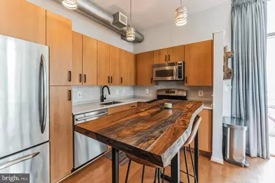 811 4th Street NW #318, Washington, DC 20001 - Photo 6