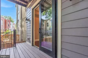 225 R St NW, Washington, DC 20001 - Photo 10