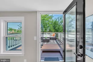 225 R St NW, Washington, DC 20001 - Photo 30