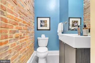 225 R St NW, Washington, DC 20001 - Photo 12