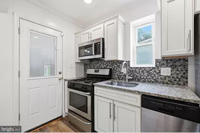 2842 30th Street NE, Washington, DC 20018 - Photo 6