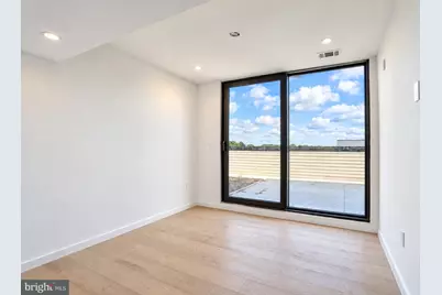 2117 M Street NE #PENTHOUSE, Washington, DC 20002 - Photo 14