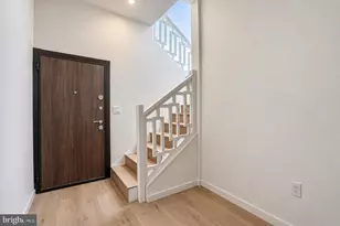 2117 M St NE, Washington, DC 20002 - Photo 2