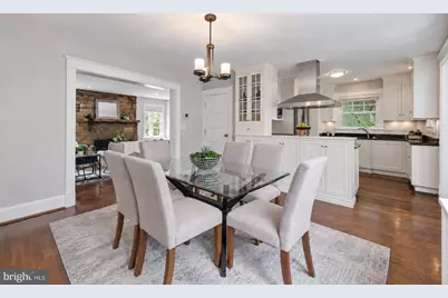 3755 Jenifer Street NW, Washington, DC 20015 - Photo 8