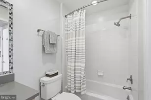 2412 17th St NW, Washington, DC 20009 - Photo 22