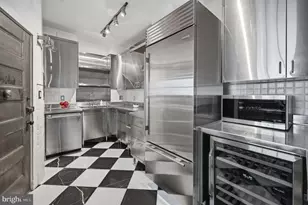 1026 16th St NW, Washington, DC 20036 - Photo 16