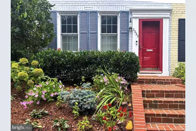 2023 37th Street NW, Washington, DC 20007 - Photo 2