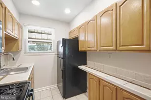 4229 Fort Dupont Terrace SE, Washington, DC 20020 - Photo 4