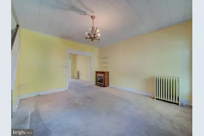 225 Cromwell Terrace NE, Washington, DC 20002 - Photo 6