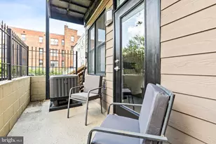 245 15th St SE, Washington, DC 20003 - Photo 14