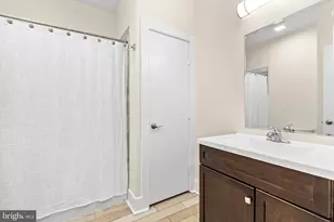 245 15th St SE, Washington, DC 20003 - Photo 12