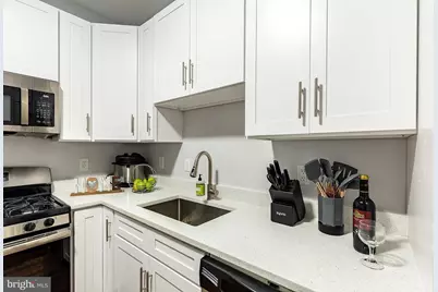 209 15th Street NE #1, Washington, DC 20002 - Photo 8