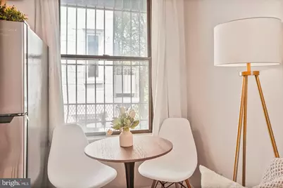1822 15th Street NW #305, Washington, DC 20009 - Photo 4
