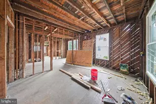 1007 Evarts St NE, Washington, DC 20018 - Photo 18