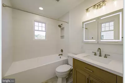 [Address not provided], Washington, DC 20018 - Photo 28