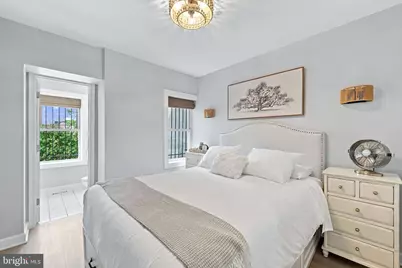 515 9th Street SE, Washington, DC 20003 - Photo 12