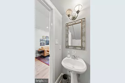 515 9th Street SE, Washington, DC 20003 - Photo 8