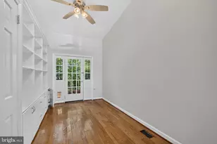 1225 E St SE, Washington, DC 20003 - Photo 14