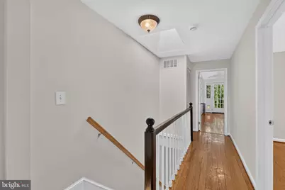1225 E St SE, Washington, DC 20003 - Photo 10