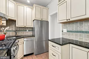 3040 R St NW, Washington, DC 20007 - Photo 8