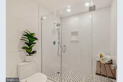 910 M Street NW #601, Washington, DC 20001 - Photo 20