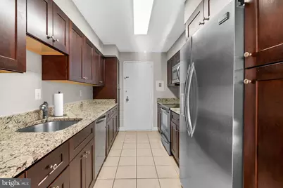 2501 Calvert Street NW #409, Washington, DC 20008 - Photo 6