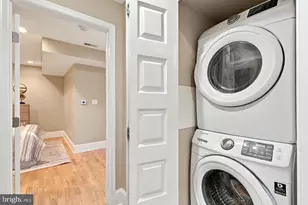 925 South Carolina Ave SE, Washington, DC 20003 - Photo 36