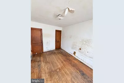 926 15th Street SE, Washington, DC 20003 - Photo 8