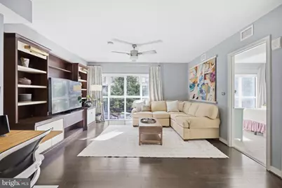 1025 1st Street SE #314, Washington, DC 20003 - Photo 6